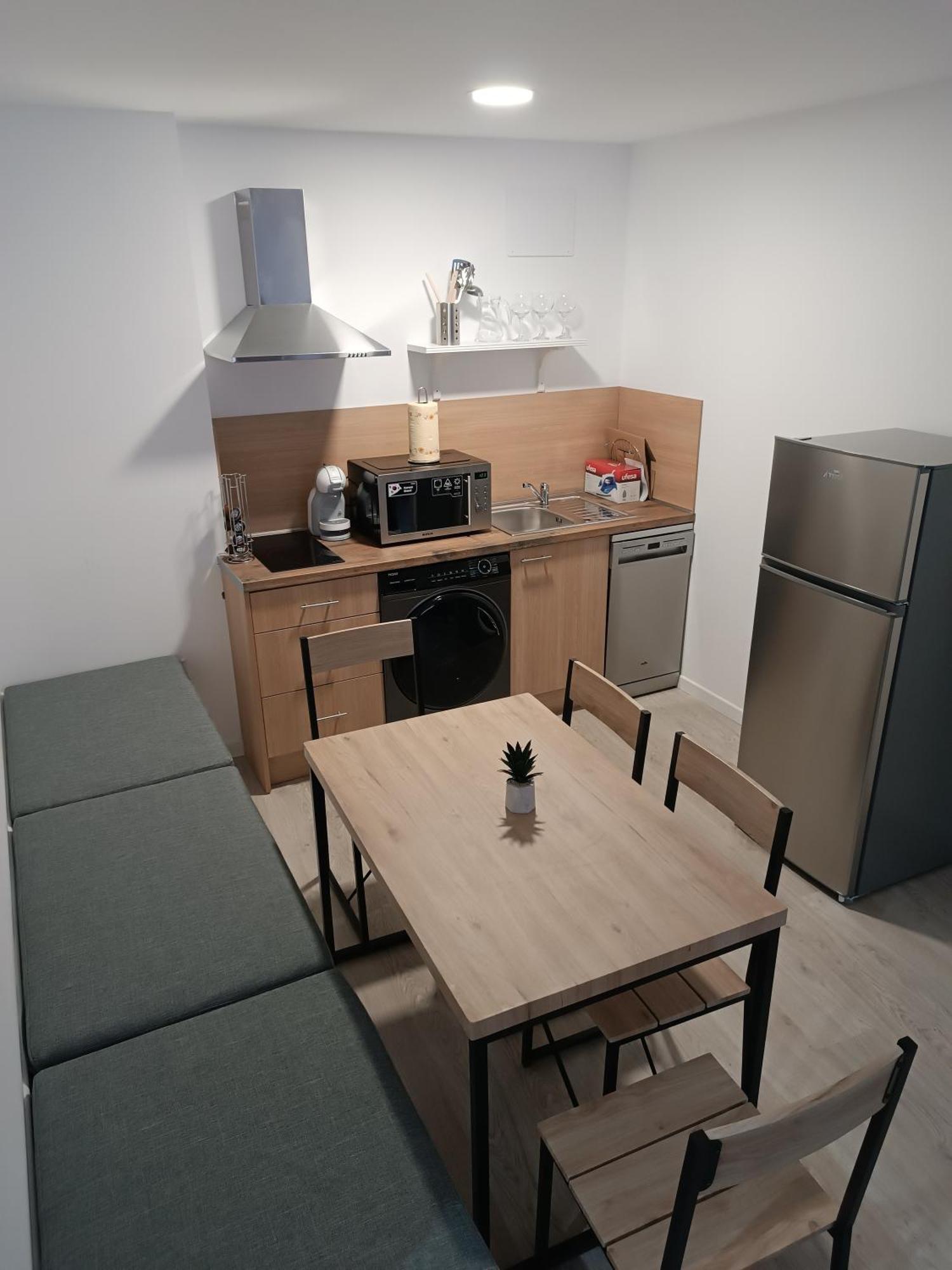 Turisticos Puerta De San Isidro 1-4 Apartamento Ávila
