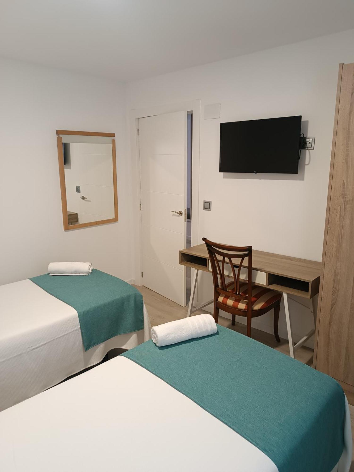 Turisticos Puerta De San Isidro 1-4 Apartamento
